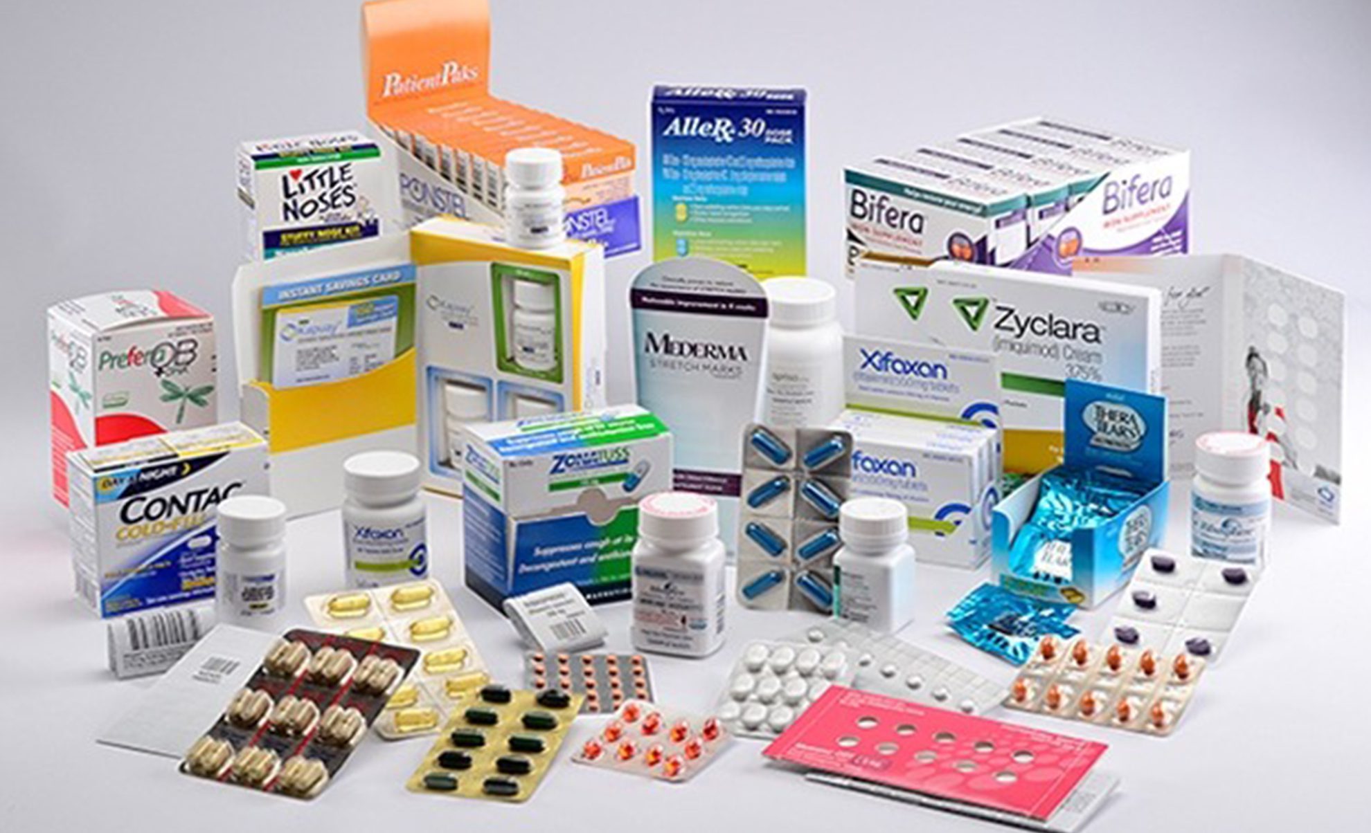 Dược phẩm và thuốc nằm trong danh mục những thứ bị cấm mang vào Mỹ