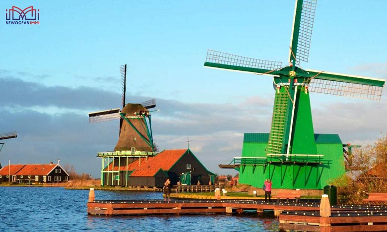 Hà Lan - Xứ sở của những chiếc Cối xay gió khổng lồ
